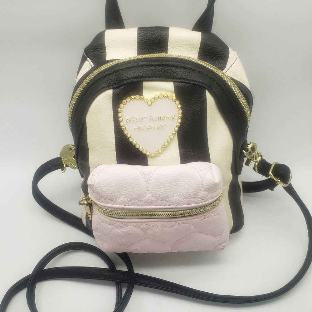 Betsey Johnson crossbag mini backpack purse
